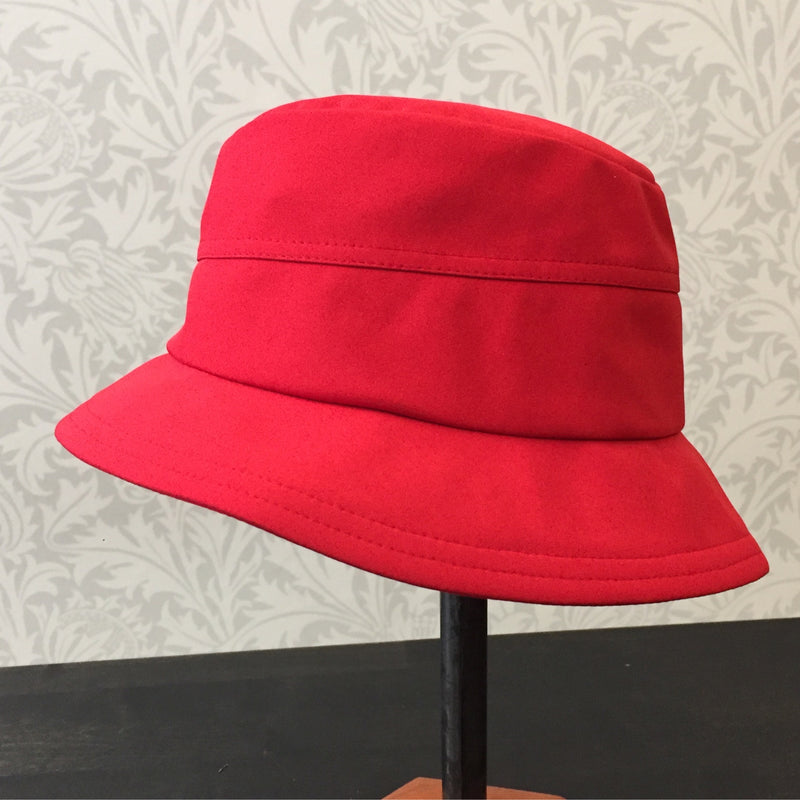 Lillie & Cohoe®™ Dakota, Red, Rainy Day